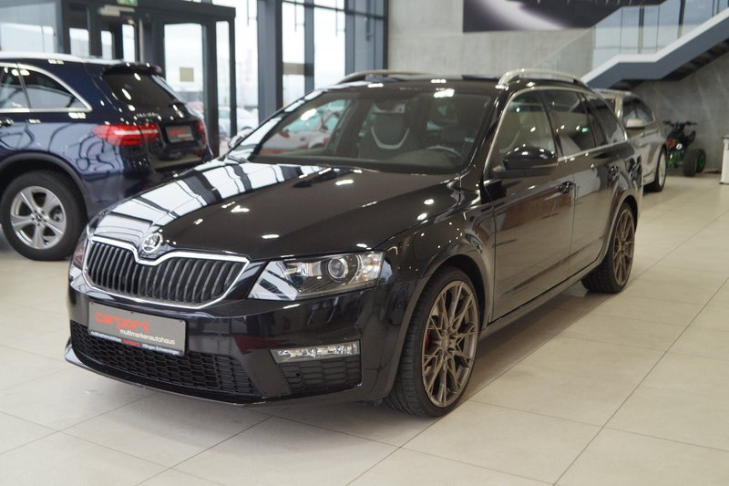 Skoda Octavia Combi RS TEMPO SHZ PDC