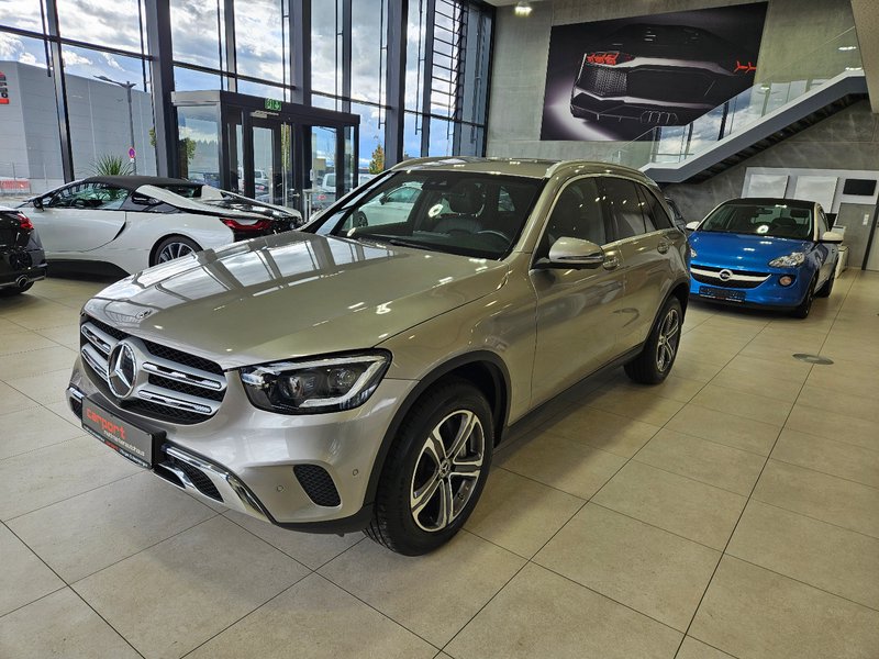 Mercedes-Benz GLC 400 d 4Matic LED MULTIBEAM DISTR AHK SHZ 360