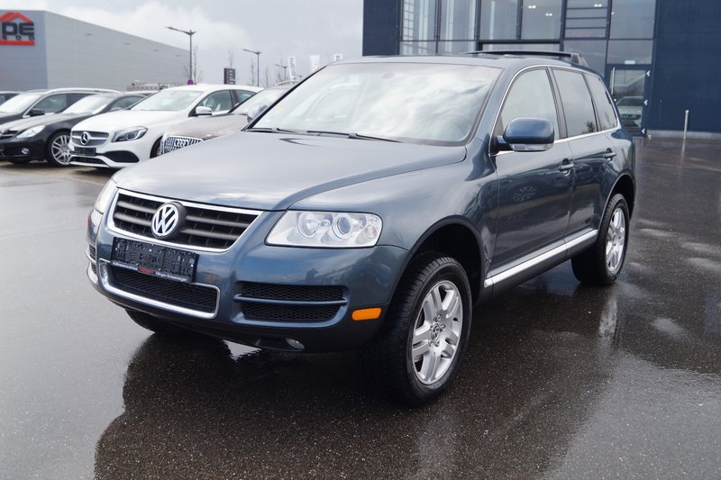 Volkswagen Touareg V8 SHZ|AHK|GSD|1 Hand.