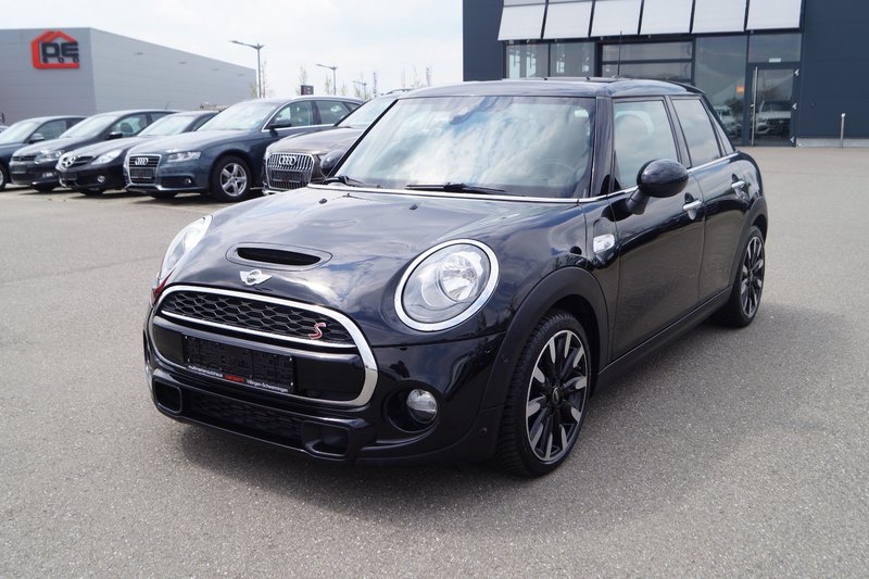 MINI Cooper SD PANO AUT. CHILI YOURS HUD ACC SHZ NAVI