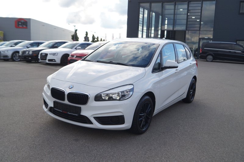 BMW 218 Active Tourer Automatik KLIMA