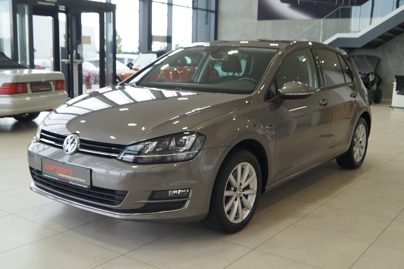 Volkswagen Golf VII Lounge 4Motion XENON TEMPO SHZ NAVI PDC