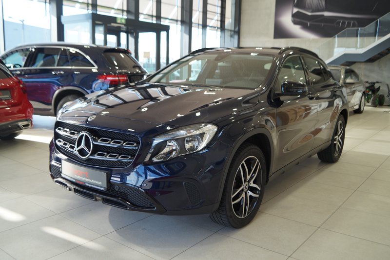 Mercedes-Benz GLA 200 AMG|Night Paket|Navi|AHK|Kamera