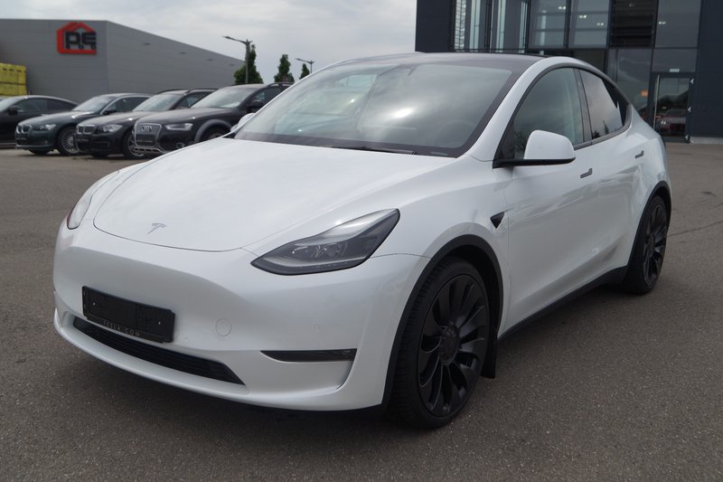 Tesla Model Y Performance Dual AWD ACC|AHK|Pano|21"