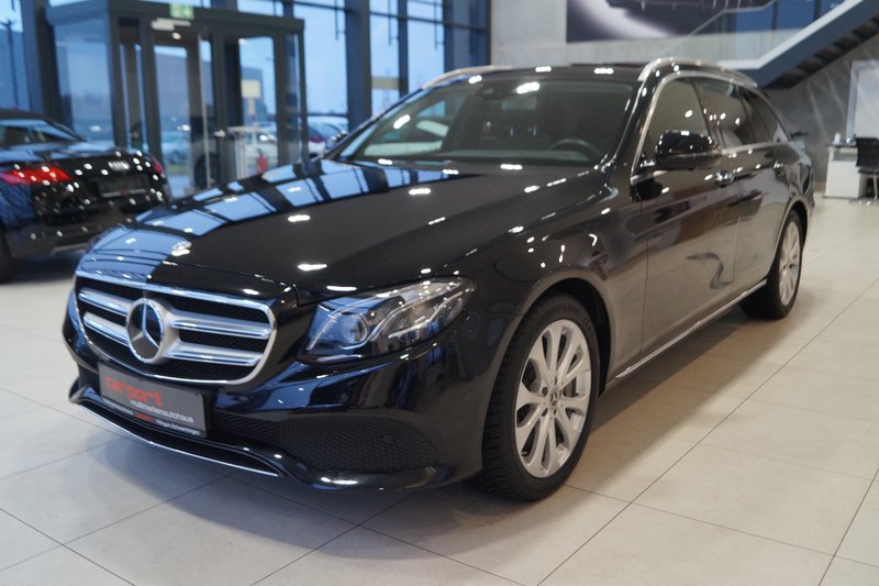 Mercedes-Benz E 350 d 4Matic Distronic|Multibeam LED|Pano|Burmester