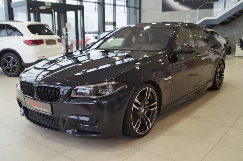 BMW 535i xDrive M SPORT SOFT CLOSE STNDHZG HUD 450PS