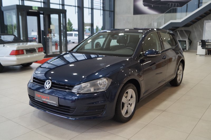Volkswagen Golf VII Comfortline BMT PDC SHZ TEMPO