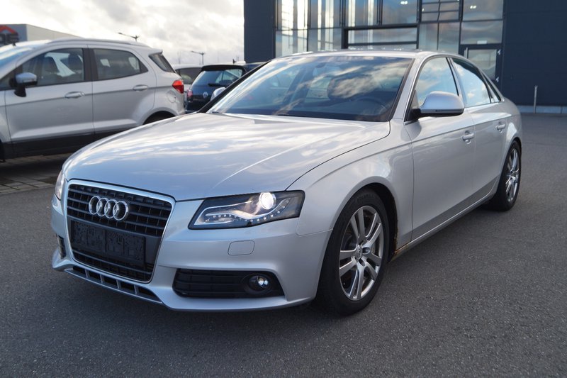 Audi A4 Ambition S-Line |Xenon|PDC|Tempo|KeyLessGo