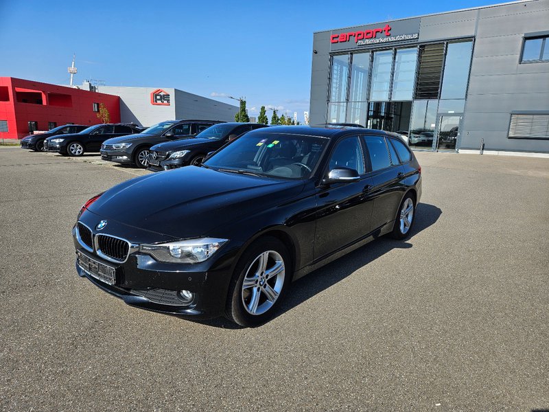 BMW 320d xDrive Sport Line AUT PANO AHK SHZ PDC