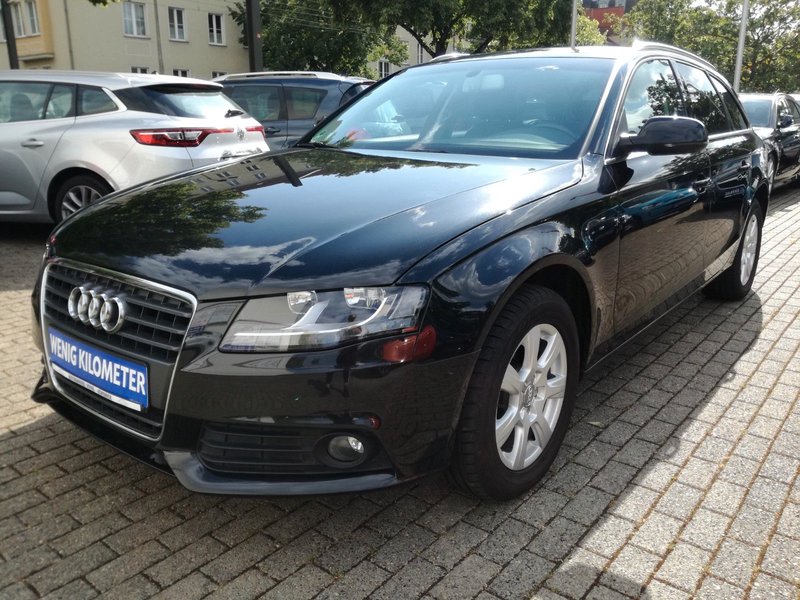 Audi A4 2.0 TFSI Avant Ambiente*SITZHZG*NAVI*PDC*KLIM