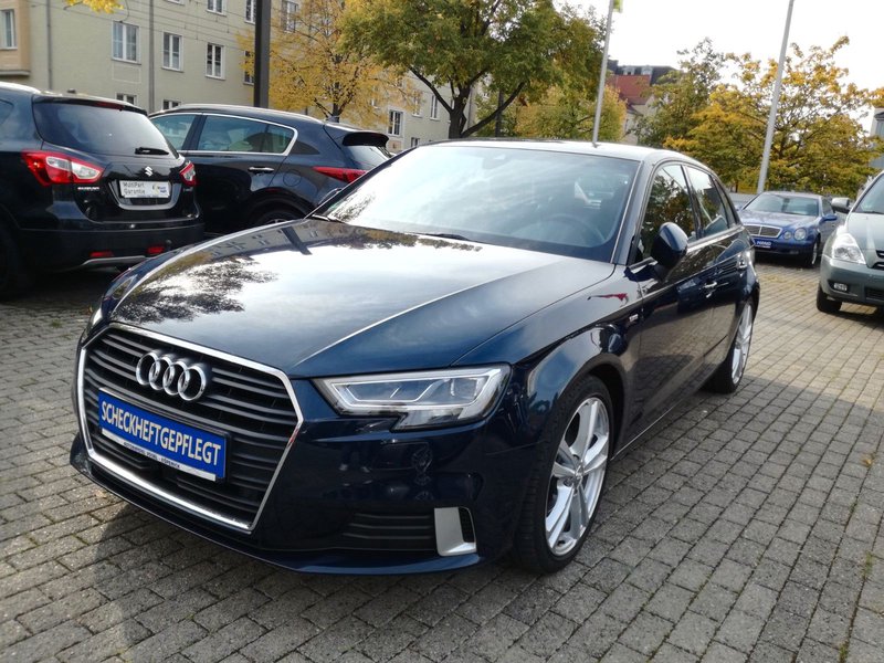 Audi A3 Sportback*S-LINE*ACC*LED*V-COCKPIT*18"LM*