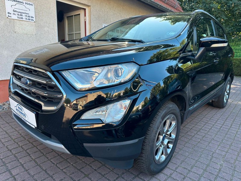 Ford EcoSport Titanium*NAVI*SITHZHZG*ALLWETTER*CAM*