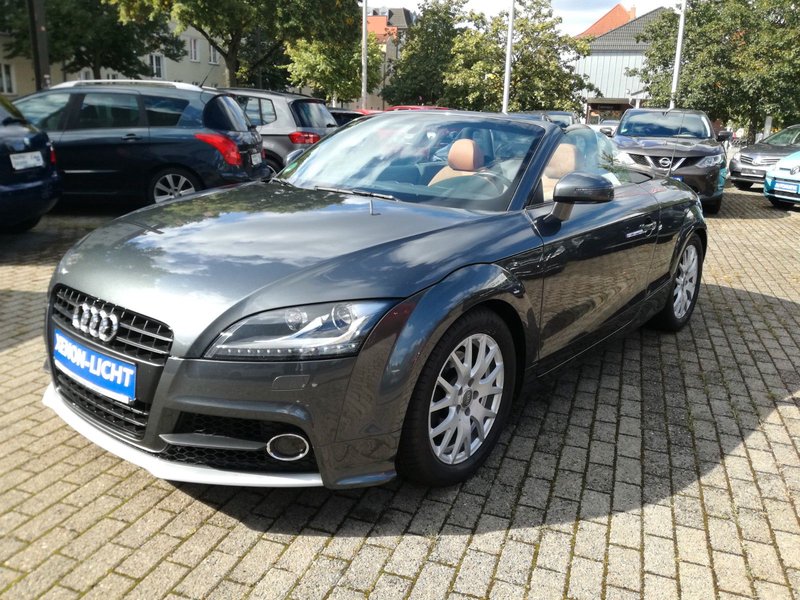 Audi TT Cabrio 2.0 *XENON*NAVI*BOSE*LEDER*