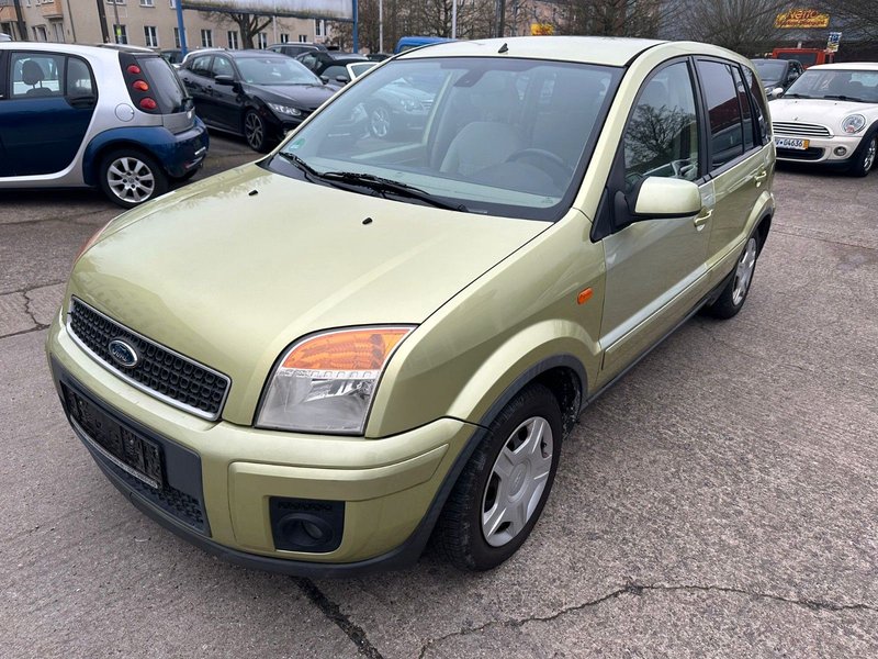 Ford Fusion Plus*TÜV 12/25*KLIMAAUT*AHK*8FACH BEREIFT