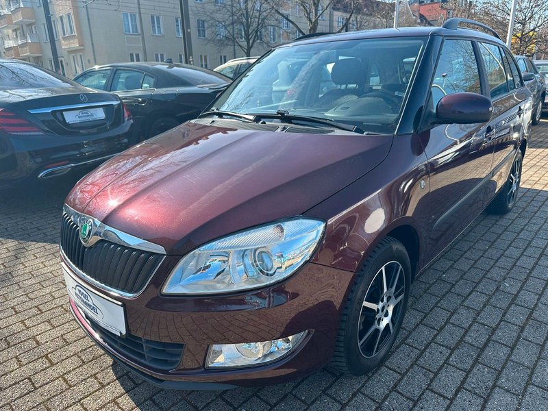 Skoda Fabia Combi Ambition*AUTOM.*KLIMAAUT.*ALLWETTER*