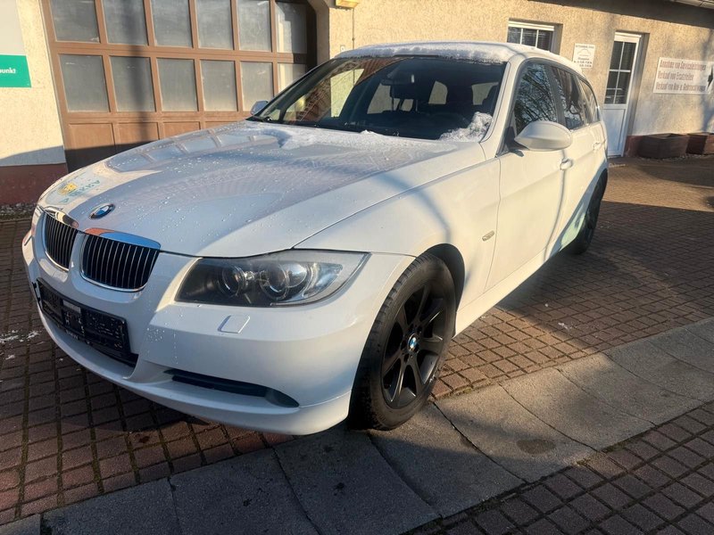 BMW 325