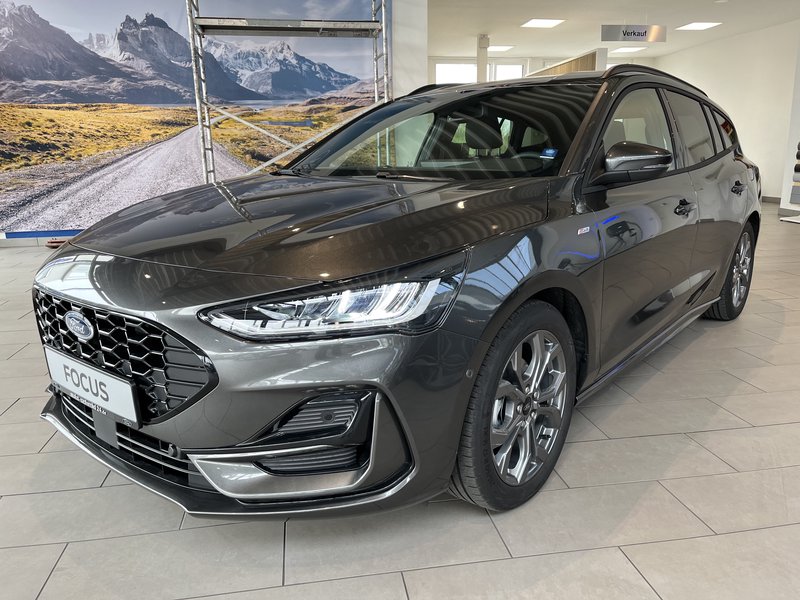 Ford Focus Turnier ST-Line LED + ACC + TWA