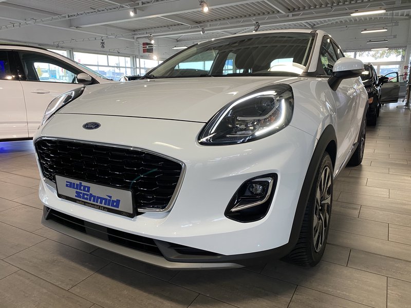 Ford Puma Titanium Design