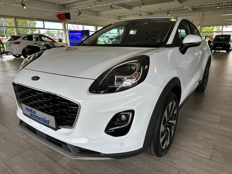 Ford Puma Titanium AHK + Fahrerassistenz + LED