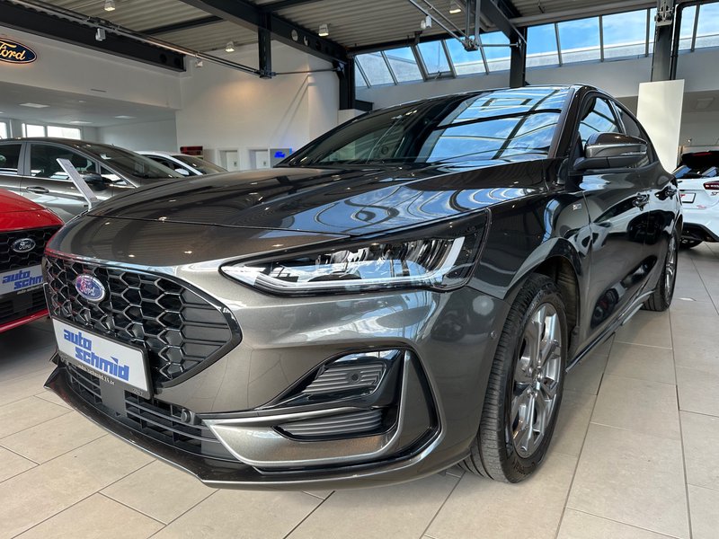 Ford Focus ST-Line SYNC 4 + ACC + Styling P.