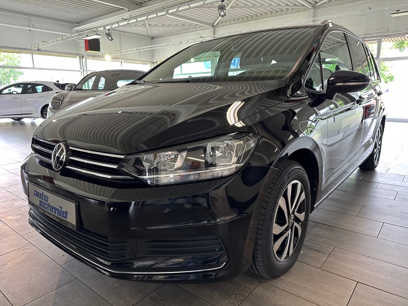 Volkswagen Touran Active Start-Stopp Navi + ACC