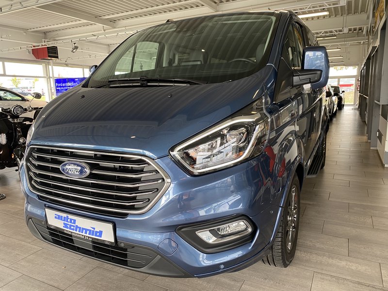 Ford Tourneo Custom 320 L1 Titanium