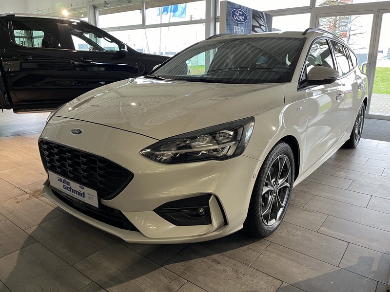 Ford Focus  Turnier ST-Line LED ACC