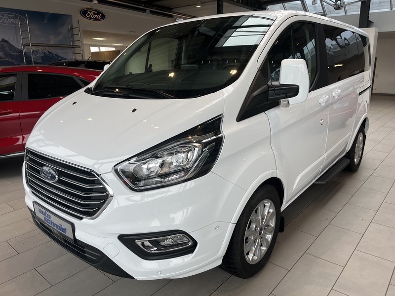 Ford Tourneo Custom Titanium