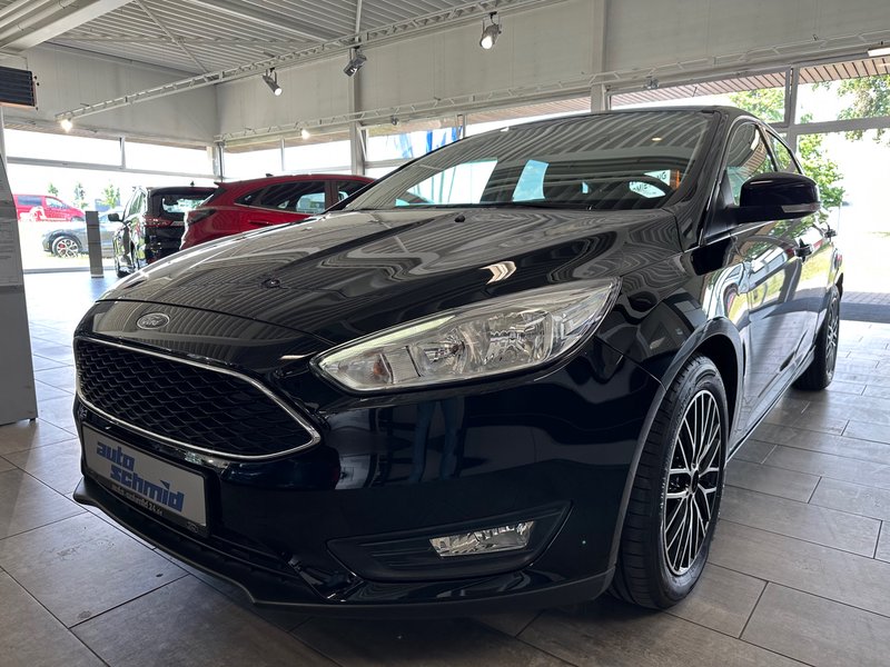 Ford Focus Limousine Business Automatik