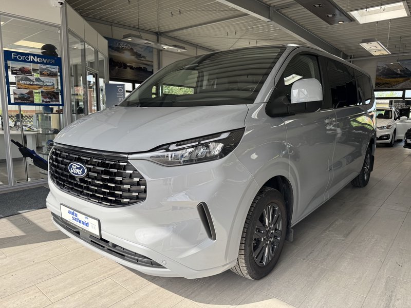 Ford Tourneo Custom L2 Titanium FWD