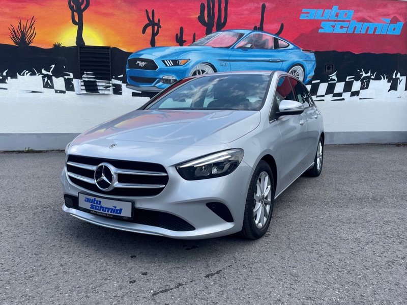 Mercedes-Benz B 200 LED High Performance + AHK schwenkb.