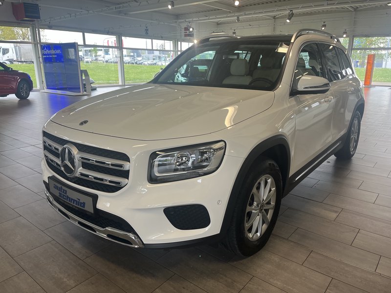 Mercedes-Benz GLB 200