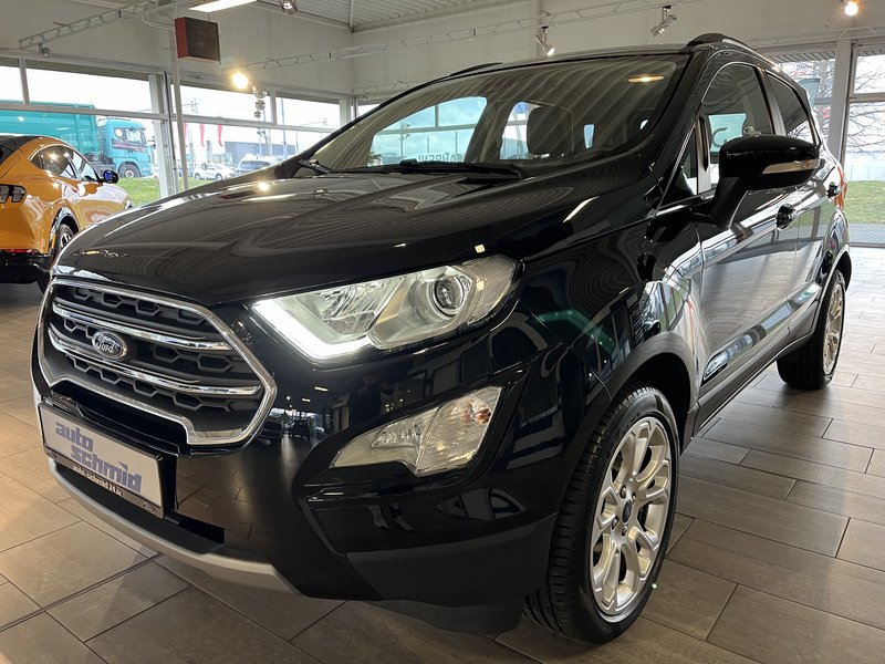 Ford EcoSport Titanium LED + Winterpaket + Navi