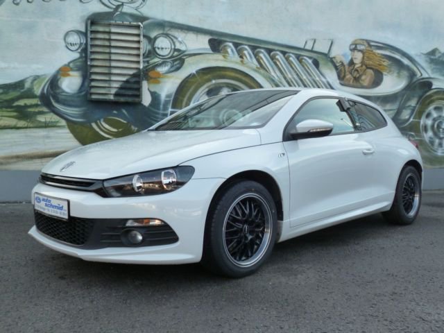Volkswagen Scirocco 2.0 TSI R-Line