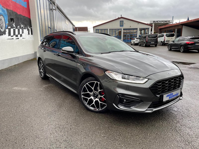Ford Mondeo Turnier ST-Line + Business-Paket 3 + AHK