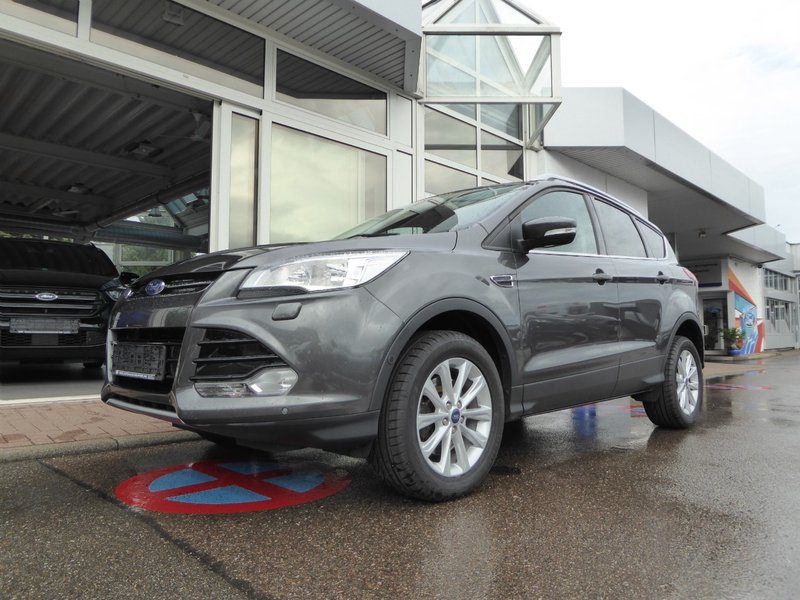 Ford Kuga Titanium 4x4 Automatik Navi Euro6 Gebraucht Kaufen In Herrenberg Preis Eur Int Nr Verkauft