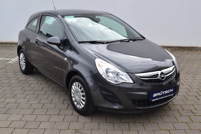 Opel Corsa D 1.2 Selection KLIMA gebraucht kaufen in Singen Preis 5980 eur  - Int.Nr.: 5016 VERKAUFT