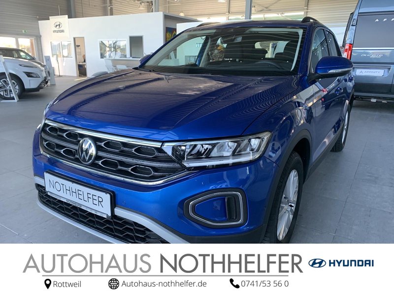 Volkswagen T-Roc Life Abstandswarner / Lederlenkrad / Apple CarPlay / Fernlichtassistent