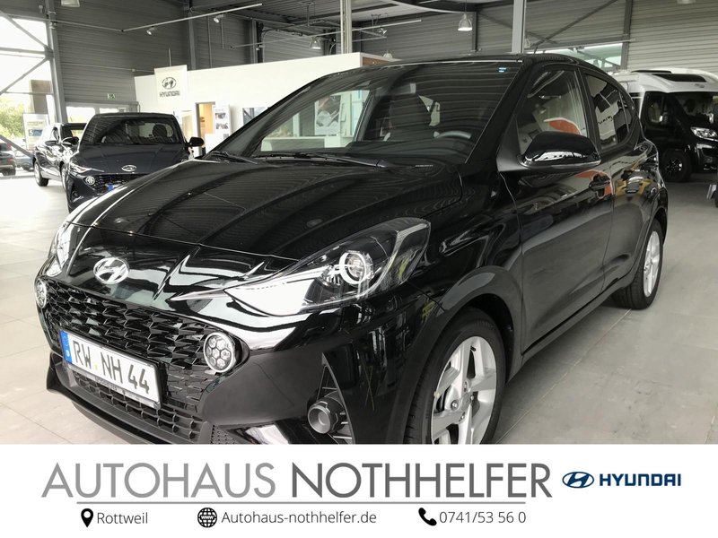 Hyundai i10 1.0 M/T Connect & Go 67PS Sitzheizung / Multifunktionslenkrad / Navi