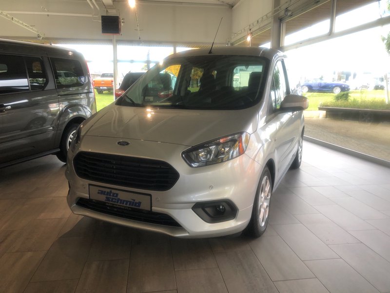 Ford Tourneo Courier Trend