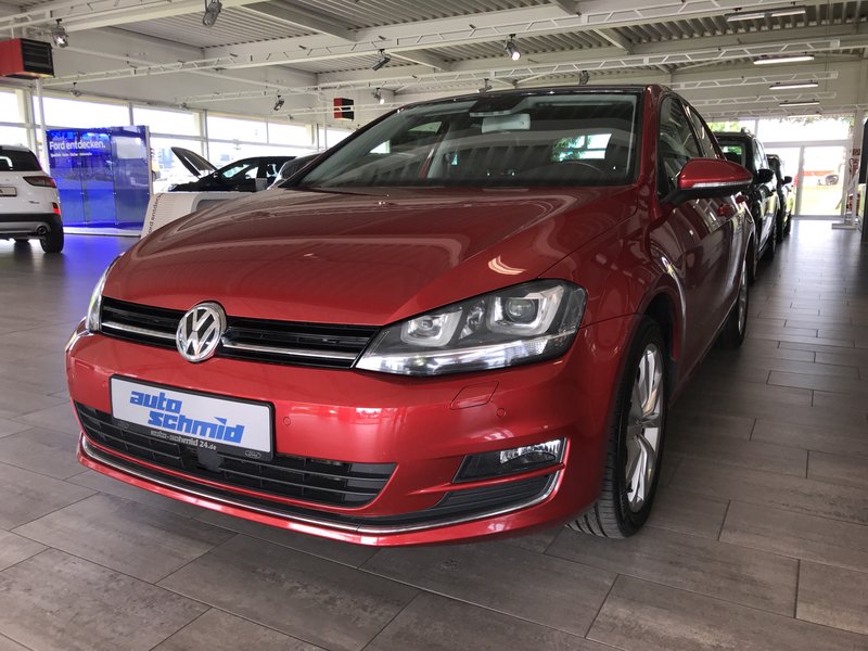Volkswagen Golf VII Highline BMT