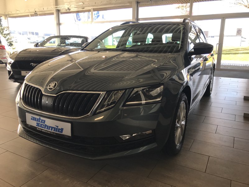 Skoda Octavia Combi Style 1.5 TSI DSG AHK